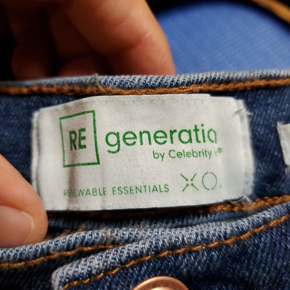 Regeneration High Rise Bermuda Short Womens Juniors 5/27 Blue Distressed NWT - Picture 4 of 9